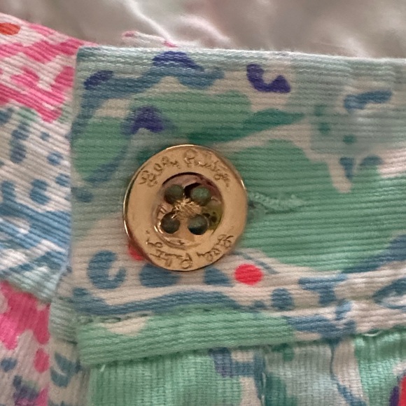 Floral Print Women Shorts - Picture 3 of 5